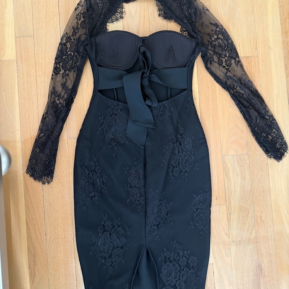 Trezzi Collection - Black Midi Lace Detail Dress - Picture 3 of 4